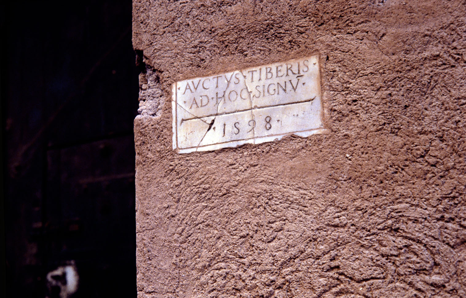 lapide, opera isolata - ambito romano (sec. XVI)